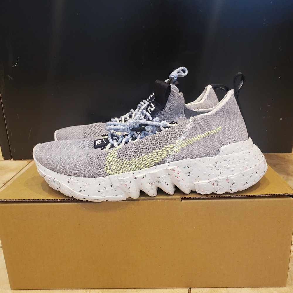 Nike space hippie 1